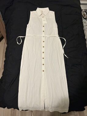 DL1961 Sleeveless White Button-Front Maxi Dress with Tie